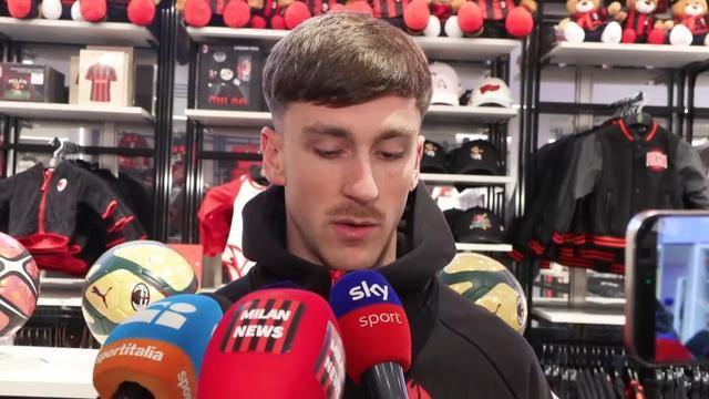 英雄联盟竞猜-萨56:米兰对我而言始终很特别;我需要替补?那是俱乐部的事