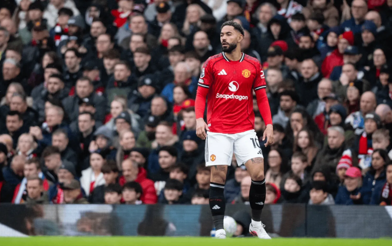 沙巴体育官网-为曼联反超比分,库尼亚结束此前的5场进球荒